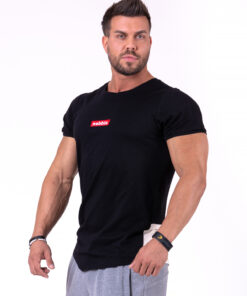 Чорна футболка NEBBIA Red Label V-typical 142