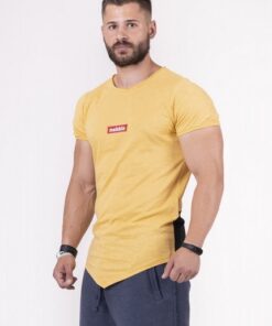 Футболка NEBBIA Red Label V-typical T-Shirt Yellow 142