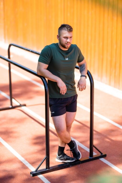 Футболка Nebbia Classic T-shirt “Reset” Dark Green 327 - Зображення 9