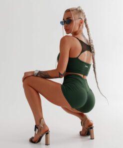 Шорти Nebbia Classic HERO High Waist Shorts 582 Dark Green