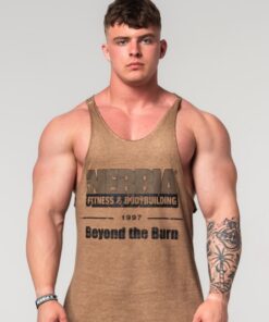 Майка Nebbia Washed-off Oversized Stringer MAX OUT Light Brown 359