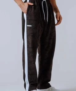Джоггери relaxed fit NEBBIA POWER 904 Темно-коричневий камуфляж
